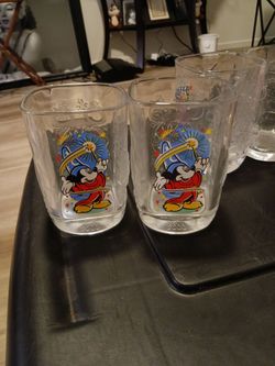 "Epcot" France 2000 Celebration Mickey Mouse Glass.