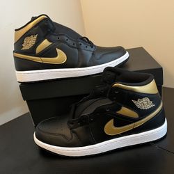 Air Jordan 1 Mid Black Metallic Gold Size 9.5