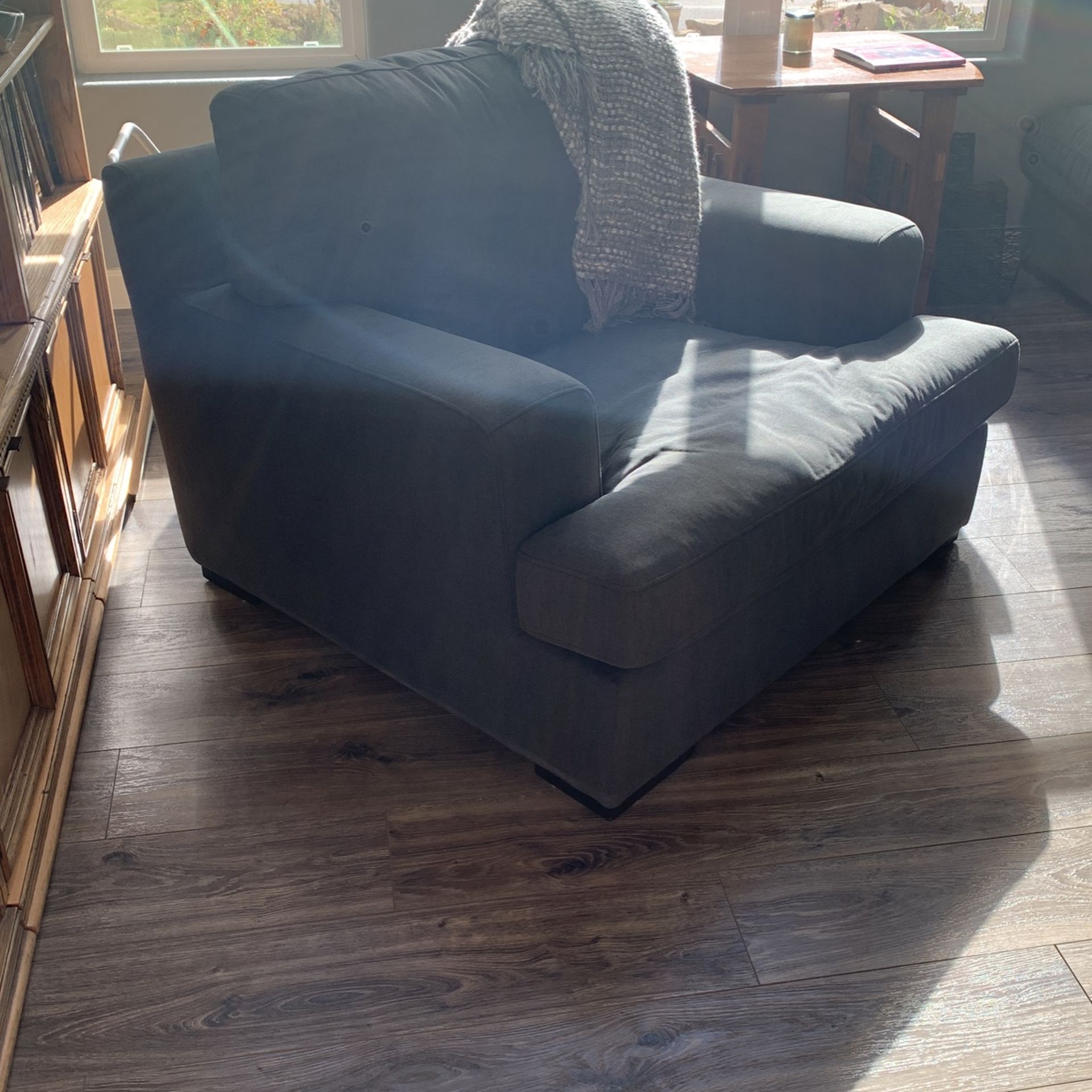 Large Chair And Ottoman 