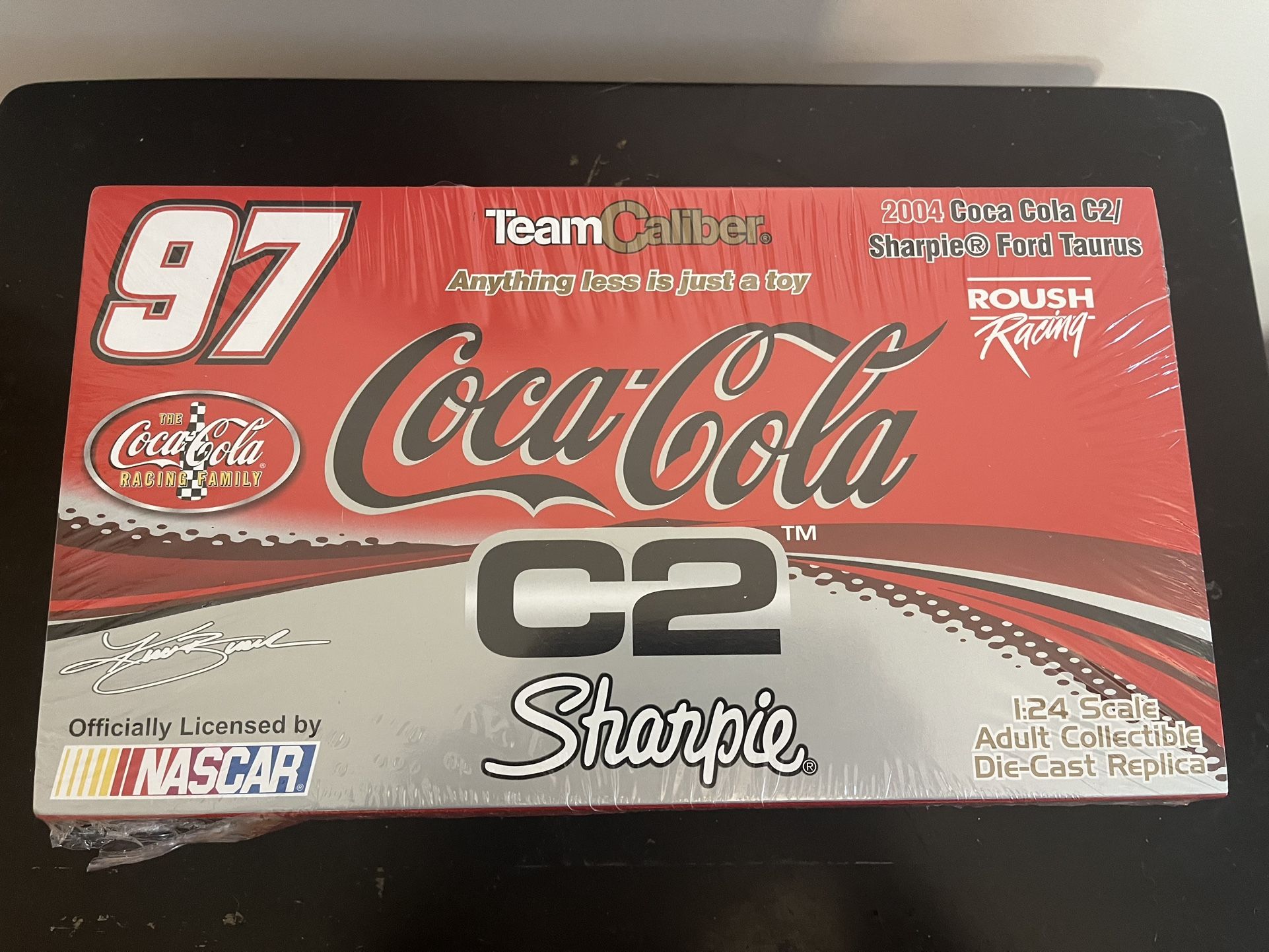 Team Caliber Owners Series 2004 Coca Cola C2/Sharpie #97 Kurt Busch NASCAR 1:24 Diecast Car