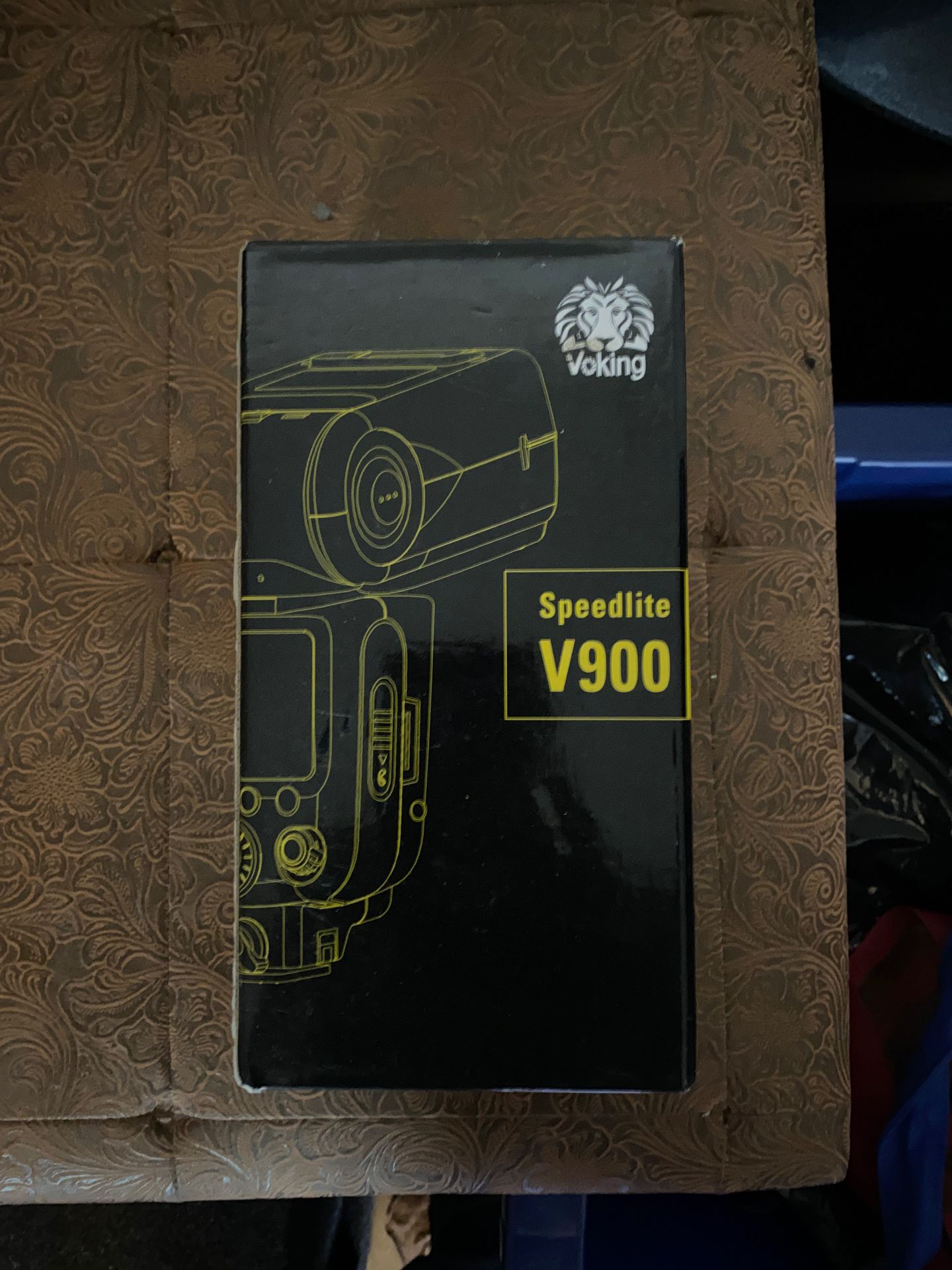 V900 Speedlite for Nikon Camera