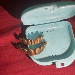 6 On 6 10k Gold Grills 