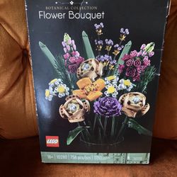 LEGO Icons Flower Bouquet Botanical Collection Building Set for Adults, Valentine's Day Gift, 10280 (read The Description Please) 