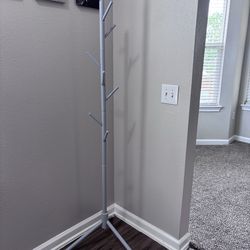 Solid Wood Coat Rack – Freestanding Tree Design with 8 Hooks (Gray)