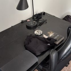 Computer Desk With Chair 