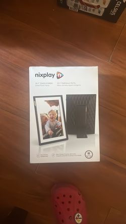 Nixplay 10.1 touch screen
