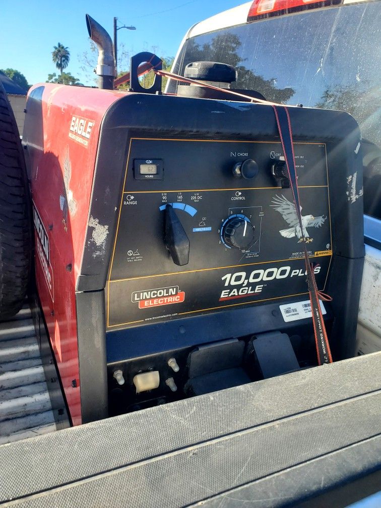Lincoln Welder  10000 Plus Eagle 