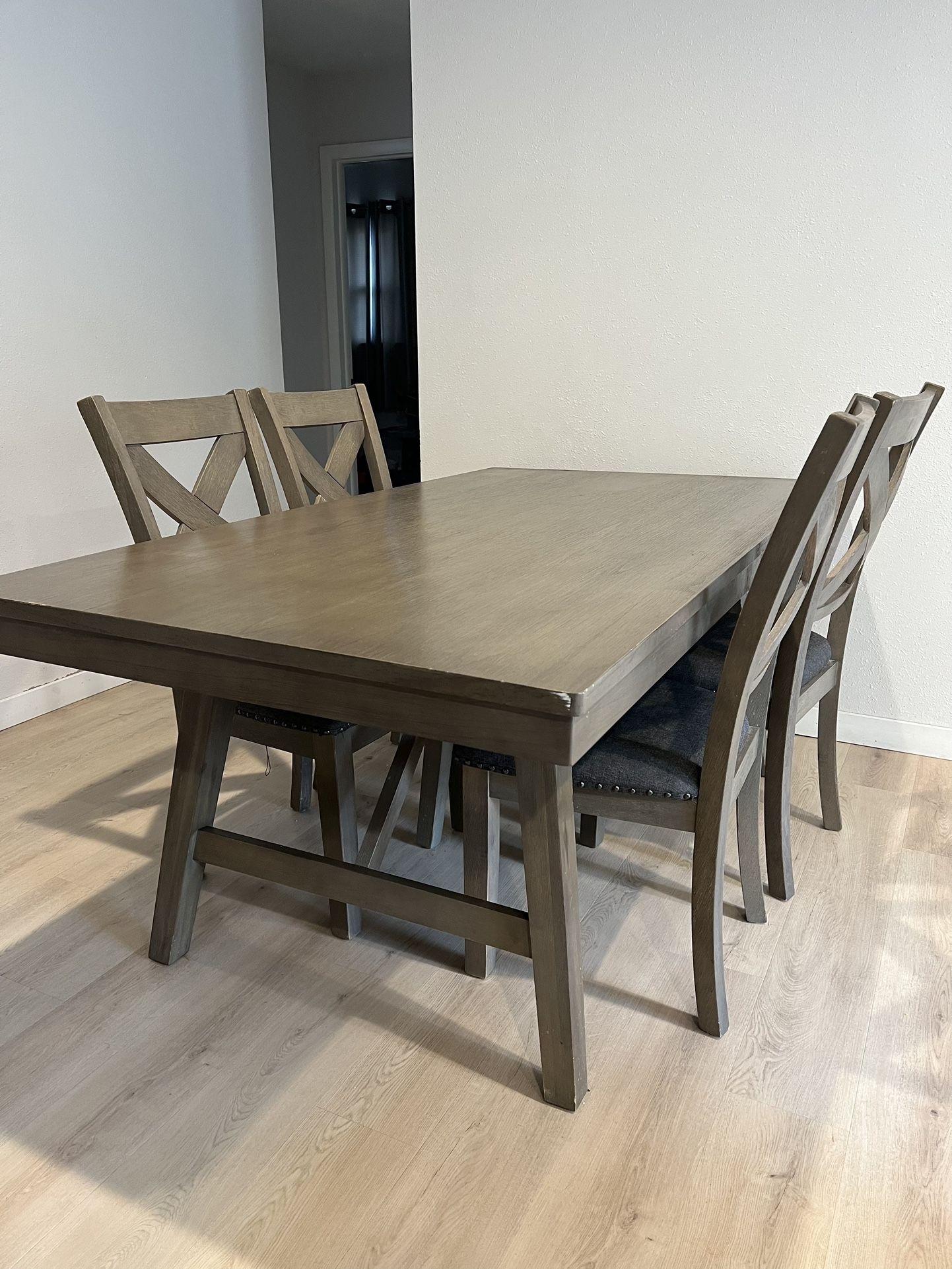 Dinning Table + Chairs