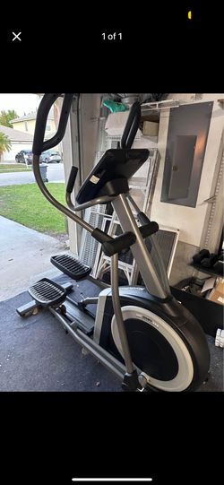 NordicTrack Elliptical Commercial 2.0