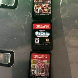 Nintendo Switch Game Bundle – Mario Kart, Gang Beasts, Pet Clinic