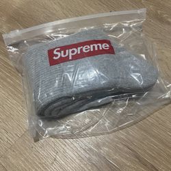 Pair of supreme socks 6-12