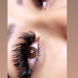 Lash Extensions 