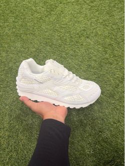 Bottega (white)