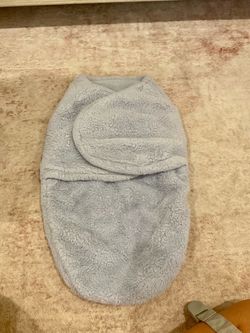 Baby swaddle