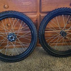 Almost NEW Surron Talaria 79 Bike Wheel Set