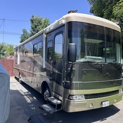 04 Diesel Pusher RV