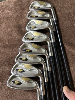 Immaculate 12pc. Golden Bear - Power Curve - Golf Club Set