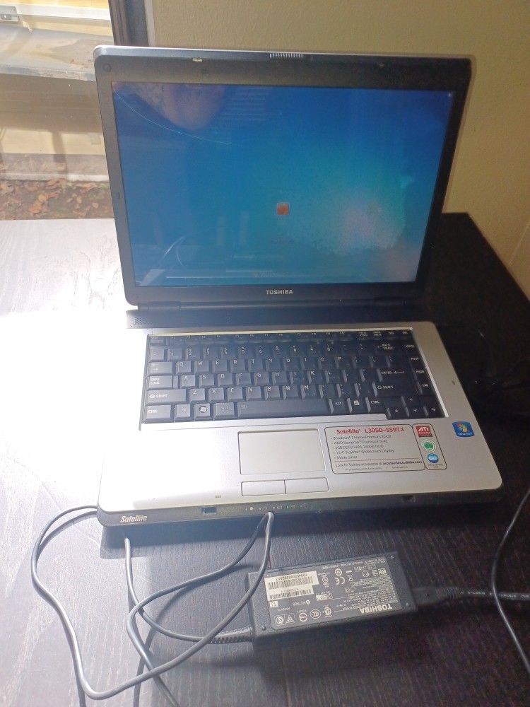 toshiba l305d-s5974 laptop