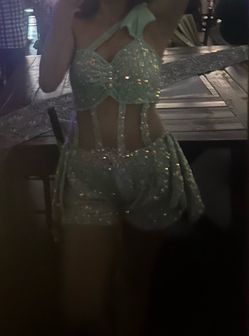 Selling this surprise dance outfit