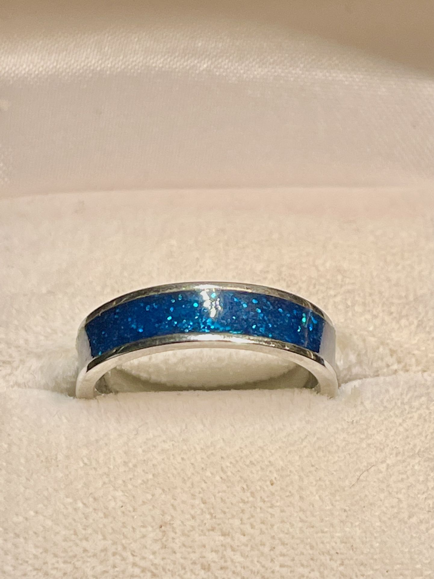 SPECIAL Sparkling Fire Blue Green Opal Inlay In Tungsten Band