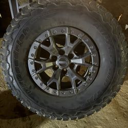 Ford f150 Raptor wheels beadlocks