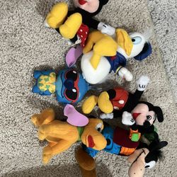 MICKEY MOUSE STAFF COLLECTIBLES