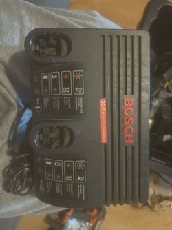 Bosch 30-Minute Dual Bay Battery Charger