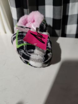 Plaid Fuzzy Slippers with Tags