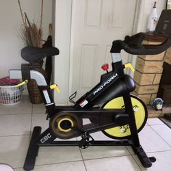 Exercise Bike – Like New!