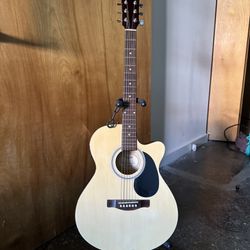 Used Fender Acoustic-Electric Guitar 