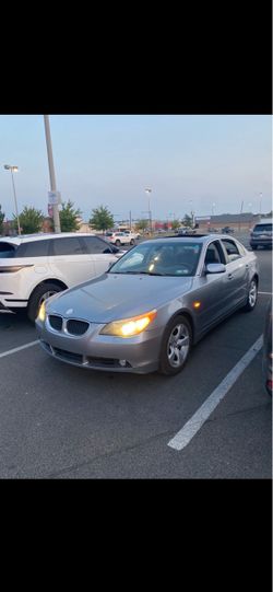 2004 BMW 530i