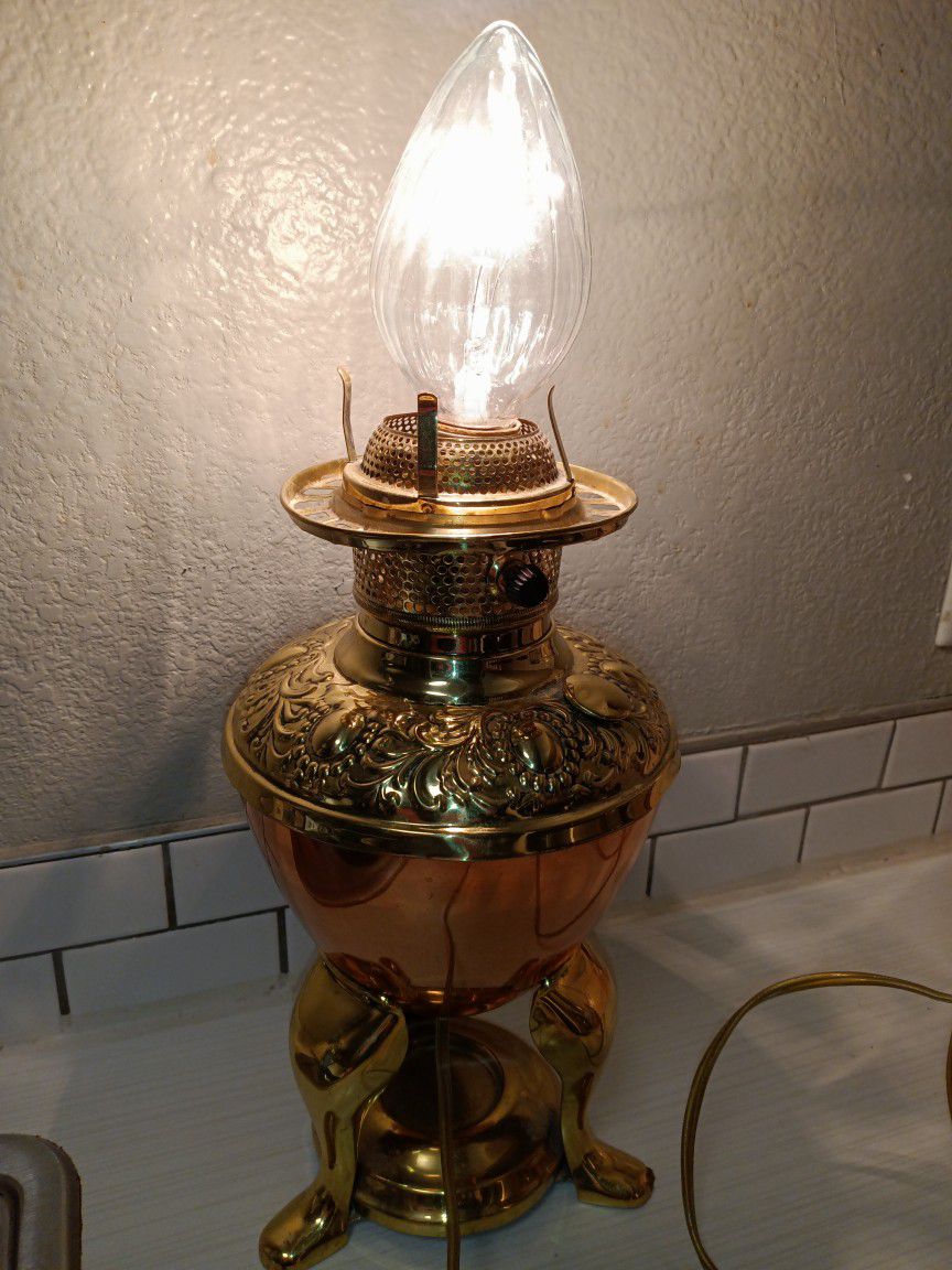 Vintage Converted Or Style Electric Brass Copper Table Lamp 