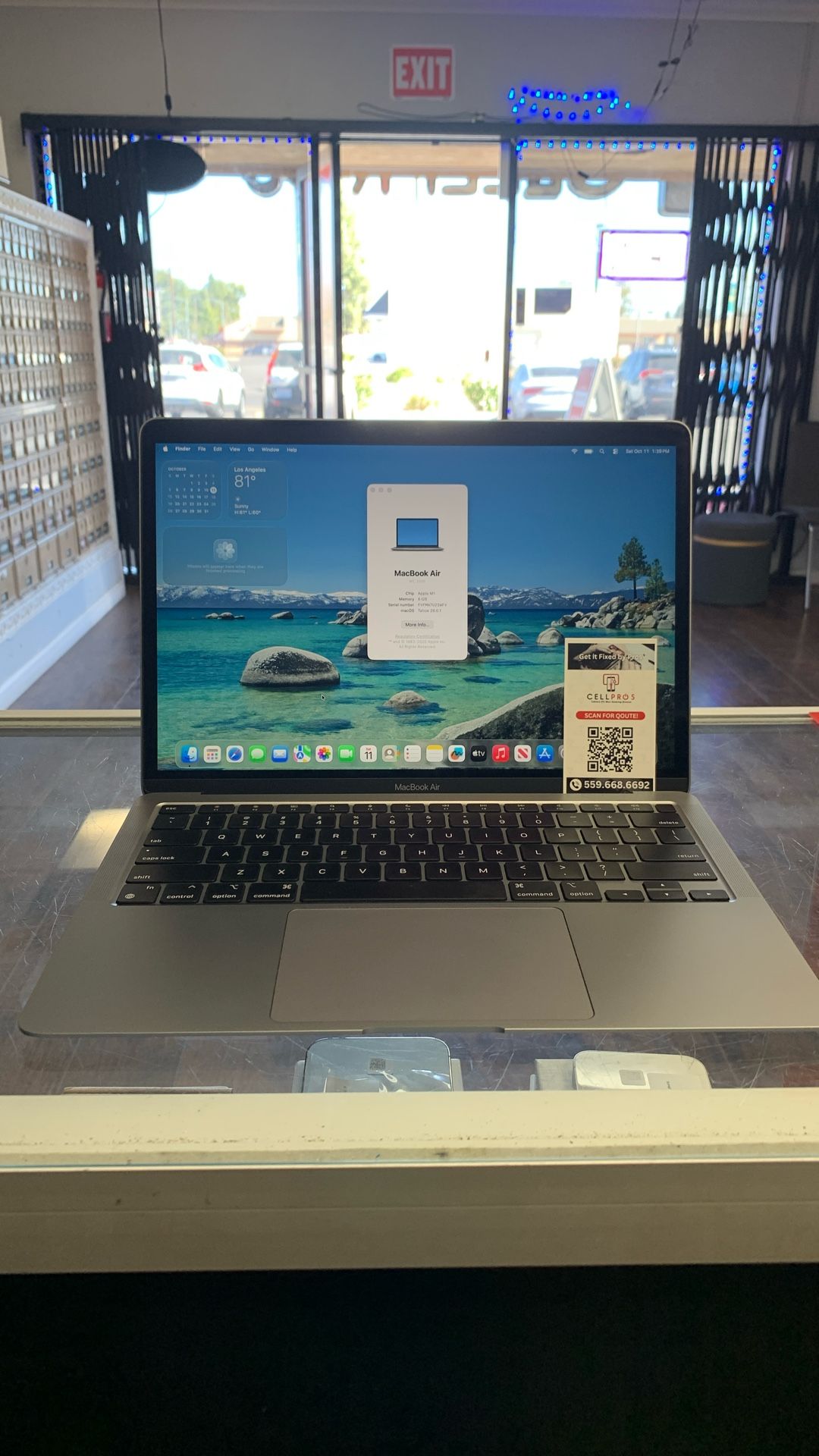 MacBook Air 2020. 