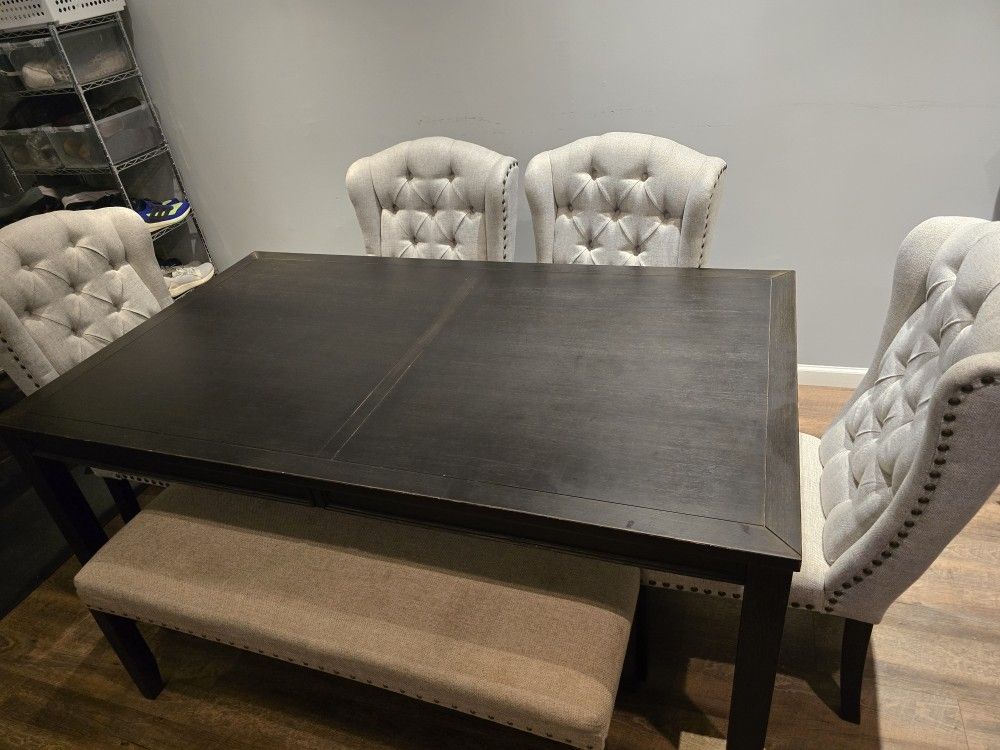 Dining Room Set Table