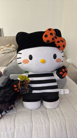 Halloween Hello Kitty Plush