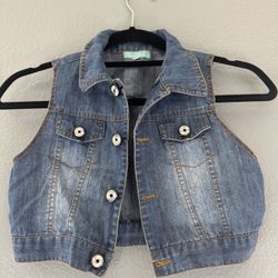 Women's Blue Denim Sleeveless Collared Button Vest Short Solid Basic Jacket