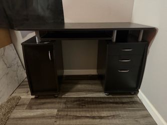 Blackwood Green finish computer desk with chair Blackwood Green finish computer desk with chair