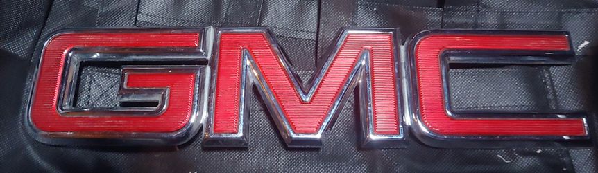 GMC Emblem
