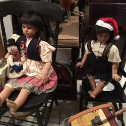 Vintage Collectible dolls