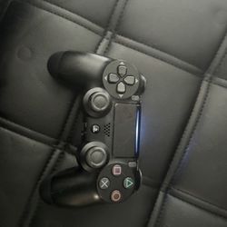 PS4 Controller 