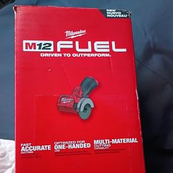 MILWAUKEE M12 FUEL 3" CUTOFF TOOL