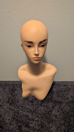Wig Mannequin Head