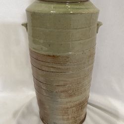 Beautiful Vintage Heavy Pottery Vase With A Pretty Glazed Finish