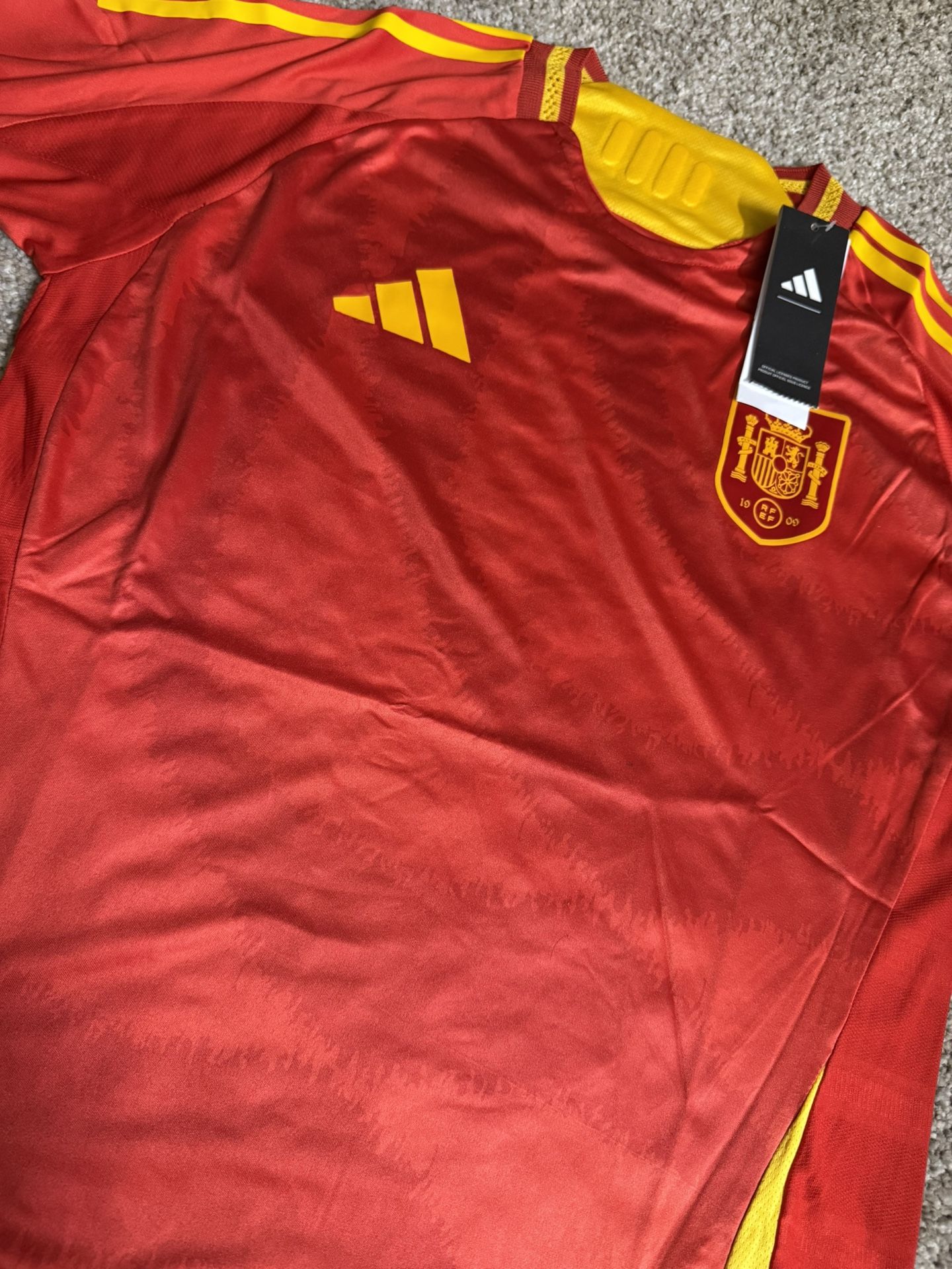 Spain 24-25