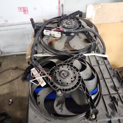 Radiator Fans Electric .trucks And Cars Call Ser If We Have One For U .