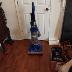 MAX LIFE TOTAL HOME PET