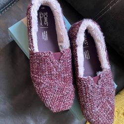 Toms 