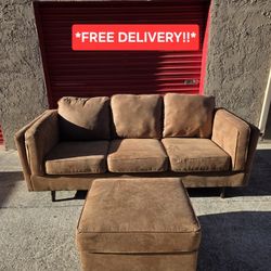 Elegant Sofa with Ottoman