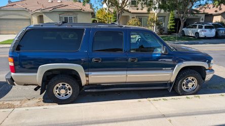 2000 Chevy Suburban