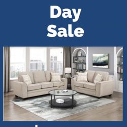 Furniture / Dining Sets 